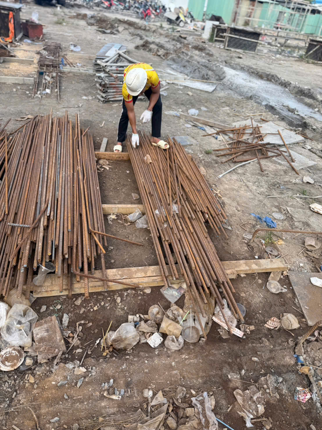 Thu mua phế liệu sắt giá cao